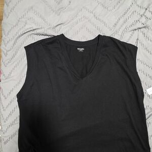 Old Navy Women's Black Muscle Tee